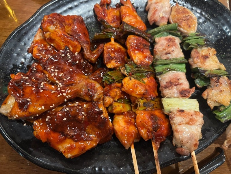 [장승배기 맛집] 고가네숯불구이통닭 : 숯불향 가득한 고가네세트와 닭꼬치 세트 후기