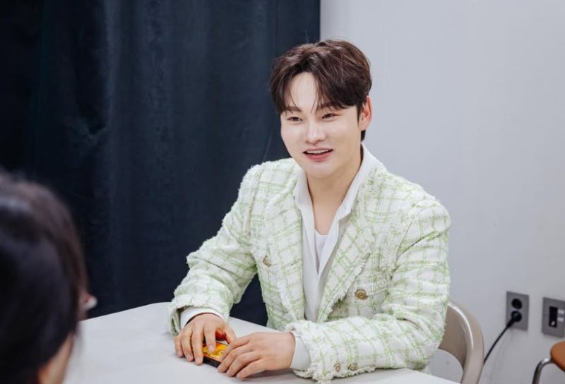 박서진 어머니 생신파티에 요요미 등장, 동공지진 온 이유 있었다