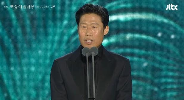 "우리 지훈이" 유해진 백상 대상 소감, 1700만 배우가 박지훈에 고마워한 순간