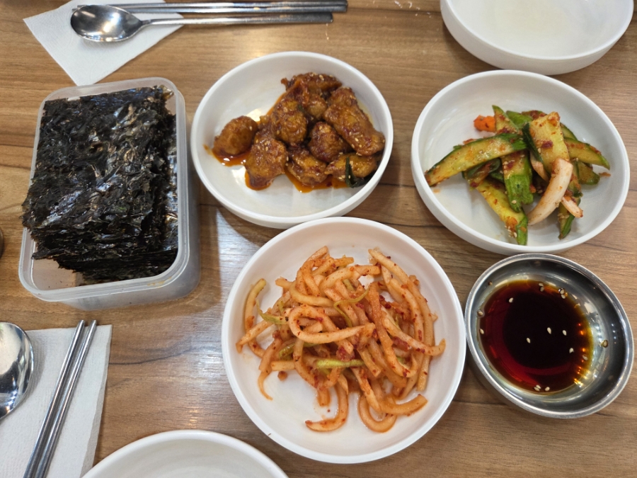 새말로김치찌개&삼겹살 사진 4