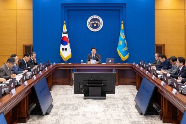 이재명 대통령님, 검찰 수사 보완권 폐지로 ‘피해자 구제 절망적’...취약층 인권보장 ‘공염불’ 우려 목소리 높습니다.