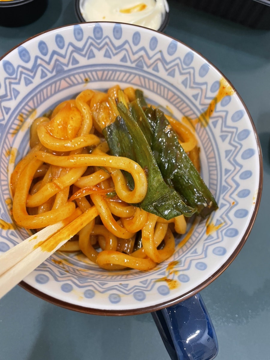 기영이숯불두마리치킨 이천증포점 사진 6