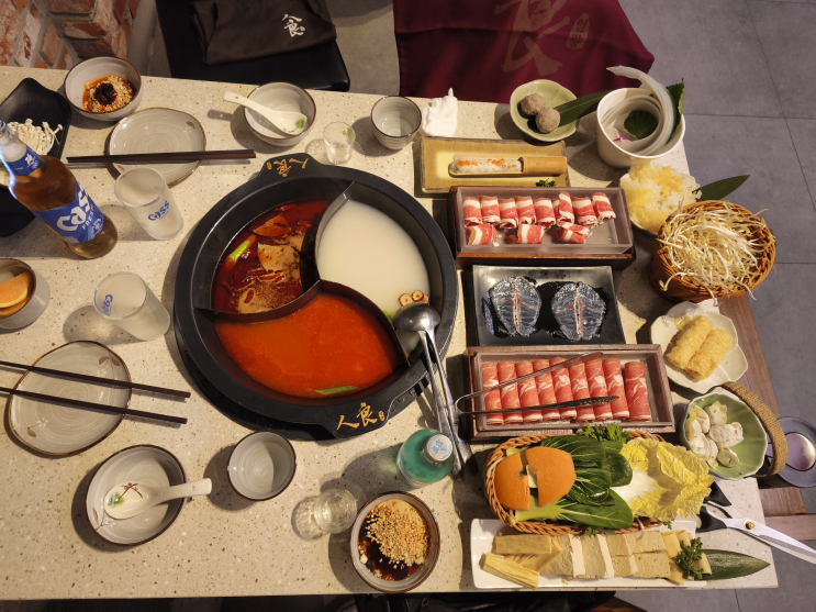  [신사&논현 훠궈 맛집] 숨겨진 고급스러운 공간, 가성비까지 잡은 강남 인량훠궈 방문기