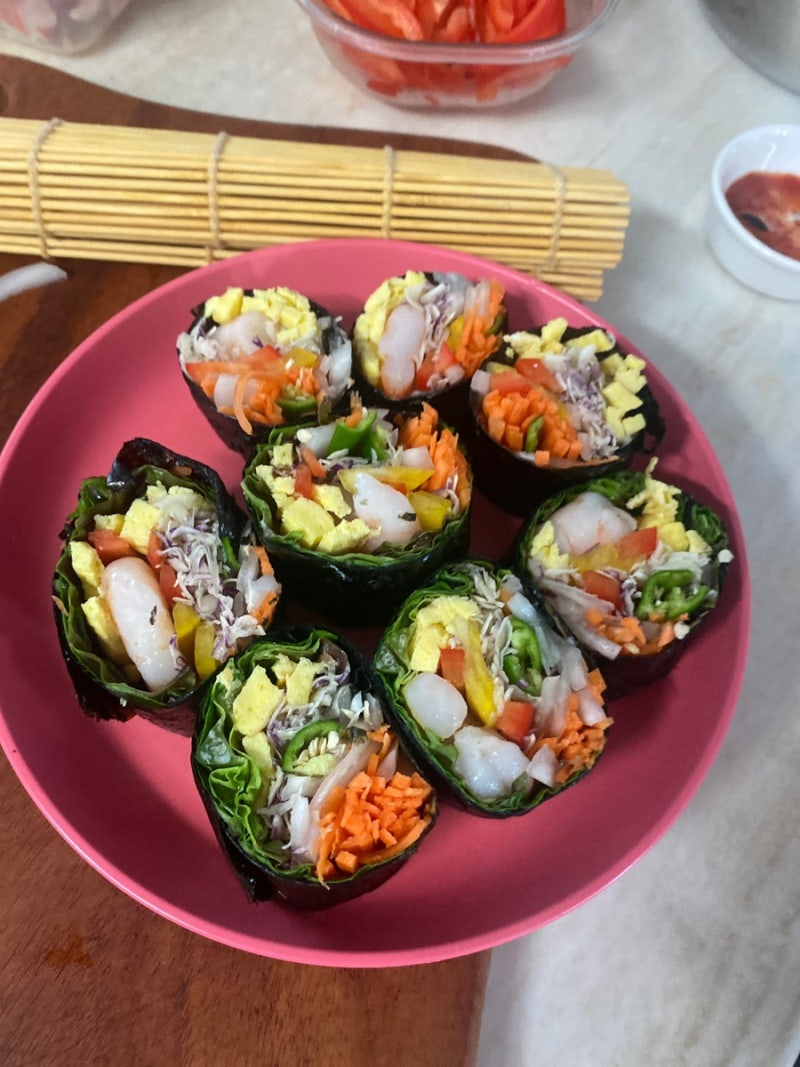 다이어트용 김완선 김밥 도전기: 2줄 먹고 쪽갈비 먹은 사연 (feat. 야채 지옥)]