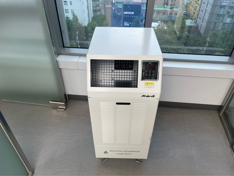 신일제습기 120L 전기세 걱정없이 사용했던 산업용 에어컨 추천 후기