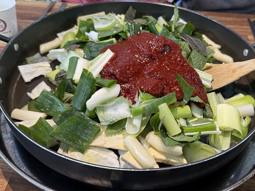 춘천집닭갈비막국수 거창본점 사진 1