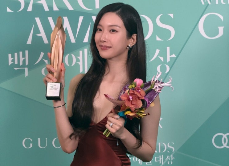  62회 백상예술대상 레드카펫 백상 시상식 역대급 드레스 베스트 코디