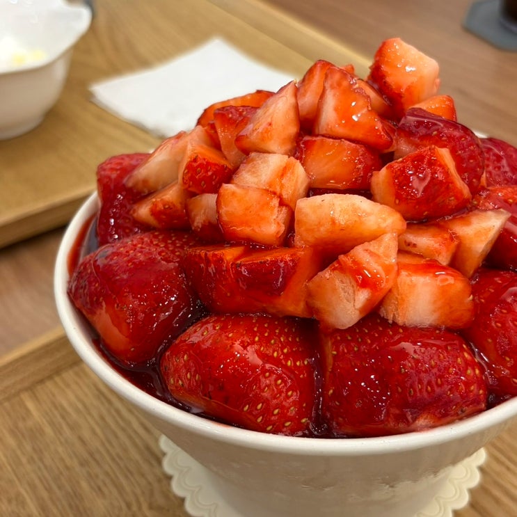  대구 달서구 감삼동 빙수 맛집 죽전네거리 디저트 카페 죽전역 과일빙수: 빙동댕 프리미엄 빙수카페 대구죽전점