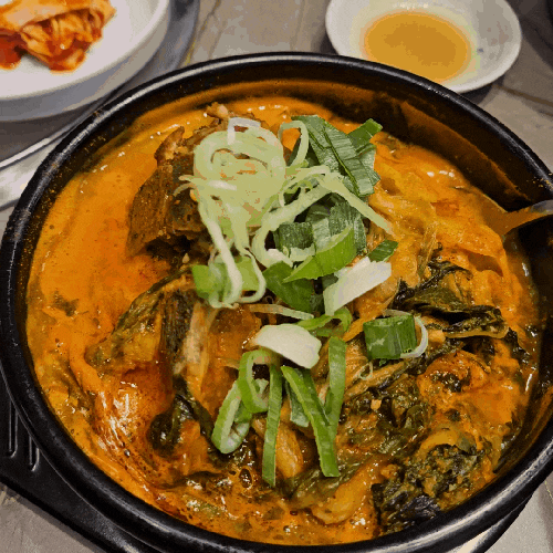  부산 재송동 신상맛집 별해별감자탕 센텀점 뼈해장국 2가지 맛 후기