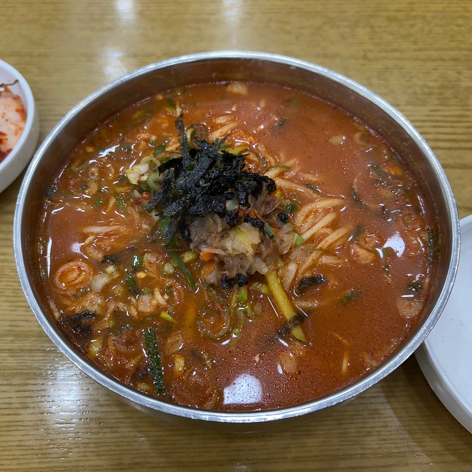 명동곰국시 사진 1