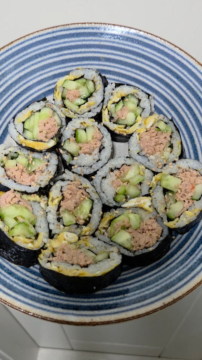 아이들이 너무 좋아하는 홍진경김밥 오이참치김밥