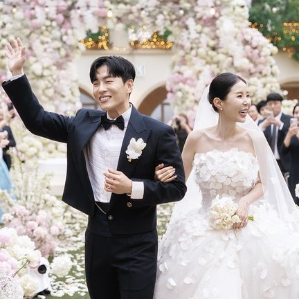축하는 하지만 신지 결혼하자마자 이혼 운운한 <b>이지훈 변호사</b>