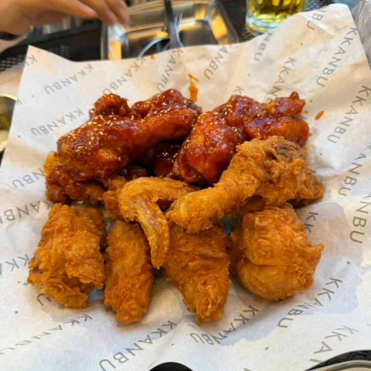 깐부치킨 깐부아이가 - 용산파크헤링턴점.