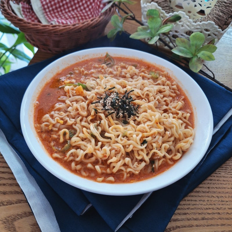 불닭 장칼국수 레시피 멸치칼국수 라면 조합 끓이는법 비오는날 음식