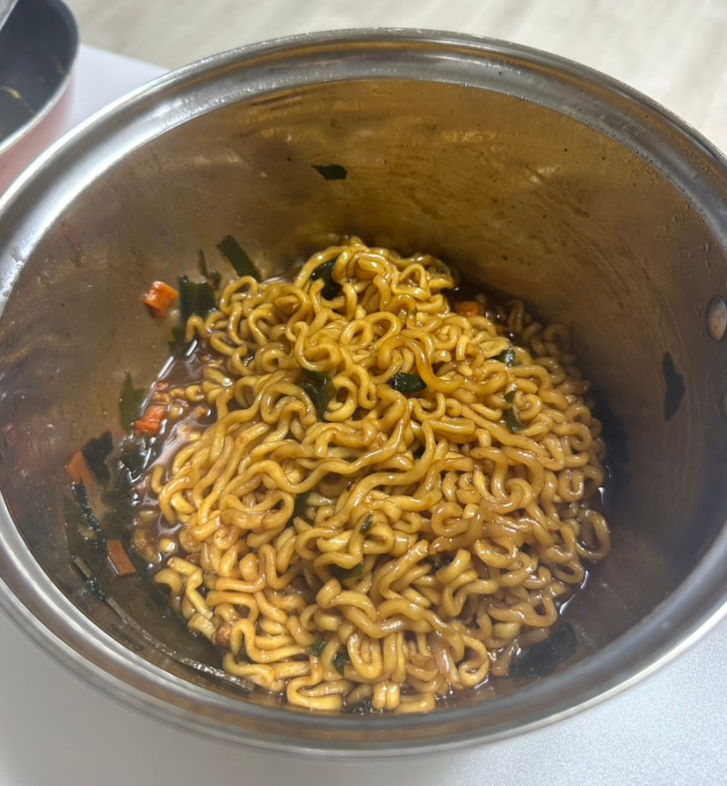 짜파구리 조리법 : 맛있는데 간편하고 빠르게 끓이는 법