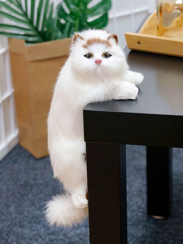공간에 생동감을 더하는 리얼 고양이 인형 수제 매달린 장식품