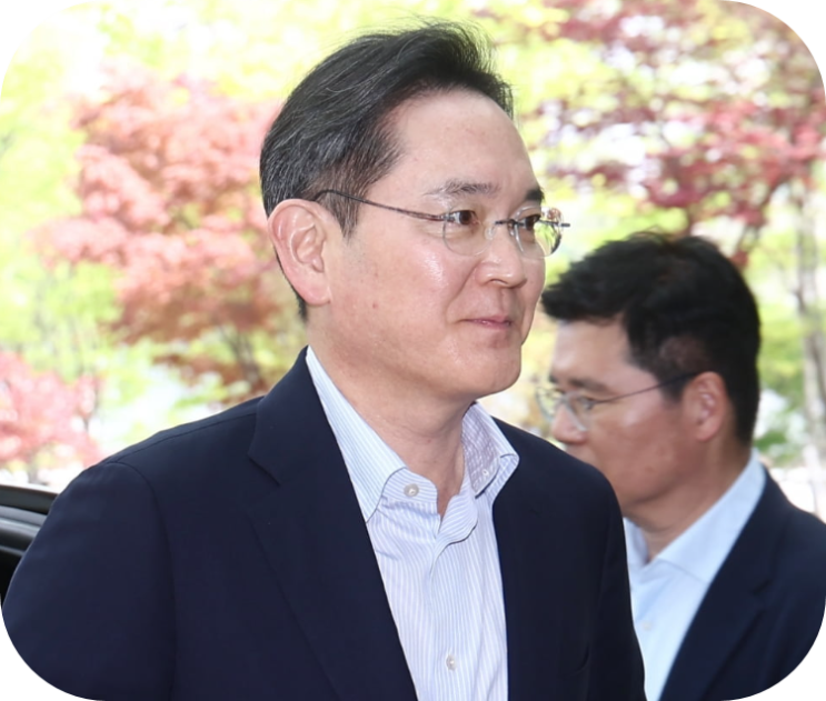 <b>이재용 주식재산</b> 50조 <b>돌파</b>, 삼성가 합산 111조 시대 열렸다