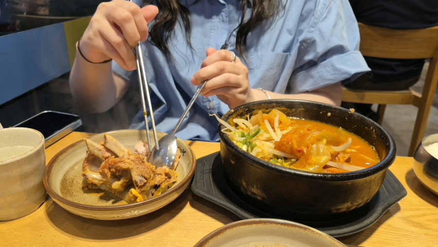 뼈누리감자탕묵은지 장검점 사진 6