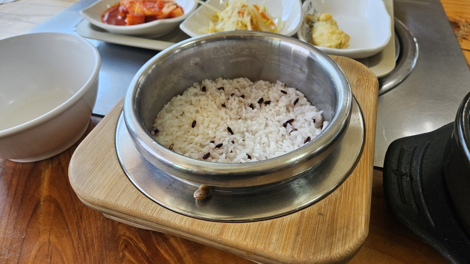 본가 민물메기 오모가리탕 사진 4