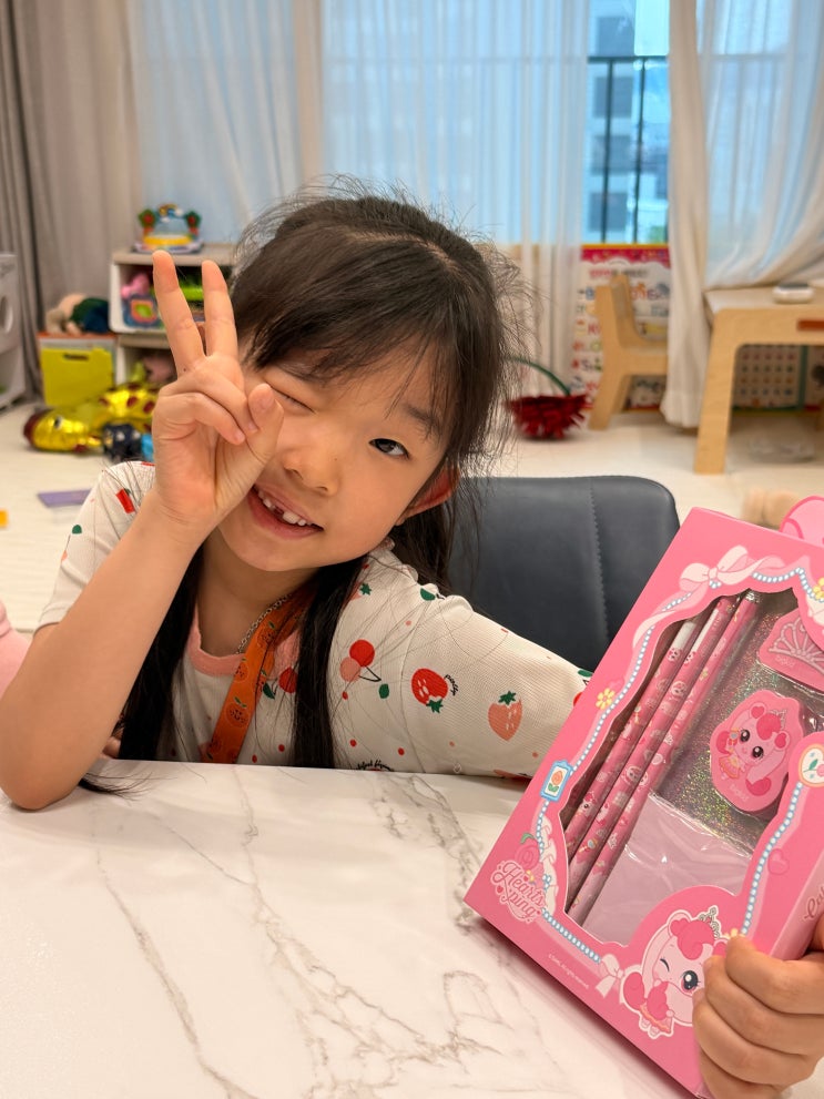  유치원 생일 답례품 종결템! 구디백 선물추천 빅키드티니핑학용품