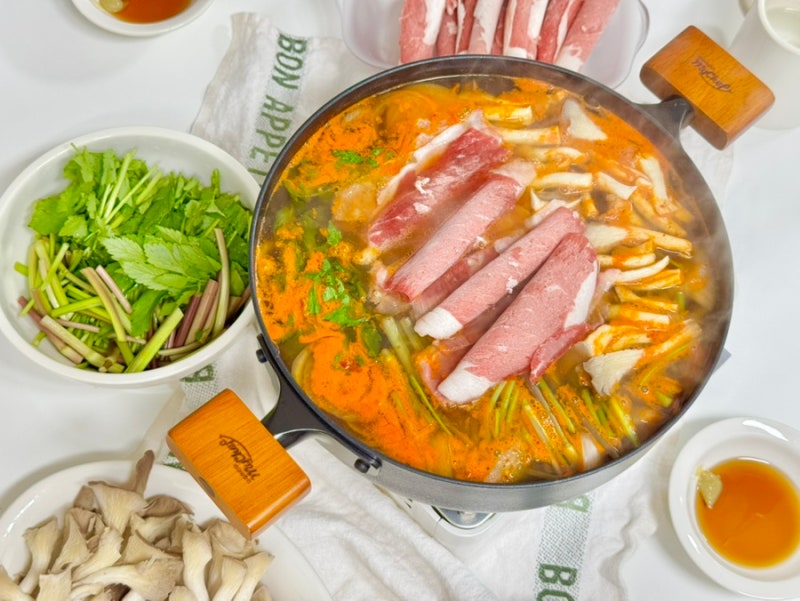 등촌 샤브 칼국수 육수 레시피 얼큰 소고기 미나리 버섯 샤브샤브 만들기