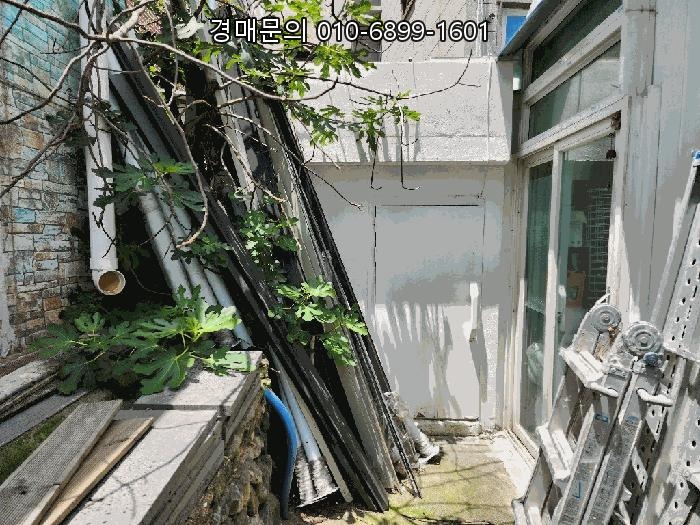  경상남도 거제시 고현동 근린주택 경상남도 거제시 고현동 239-5, 거제 핵심 상권의 투자 가치를 품은 부동산 경매 물건 [2025타경21553]
