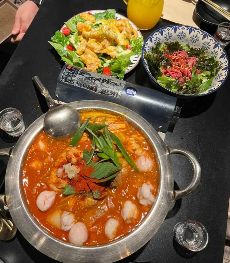 (안산) 중앙동 참새주방 곱도리탕 나만의 커스텀 전골 케이준치킨샐러드 한우육회비빔밥 튀....
