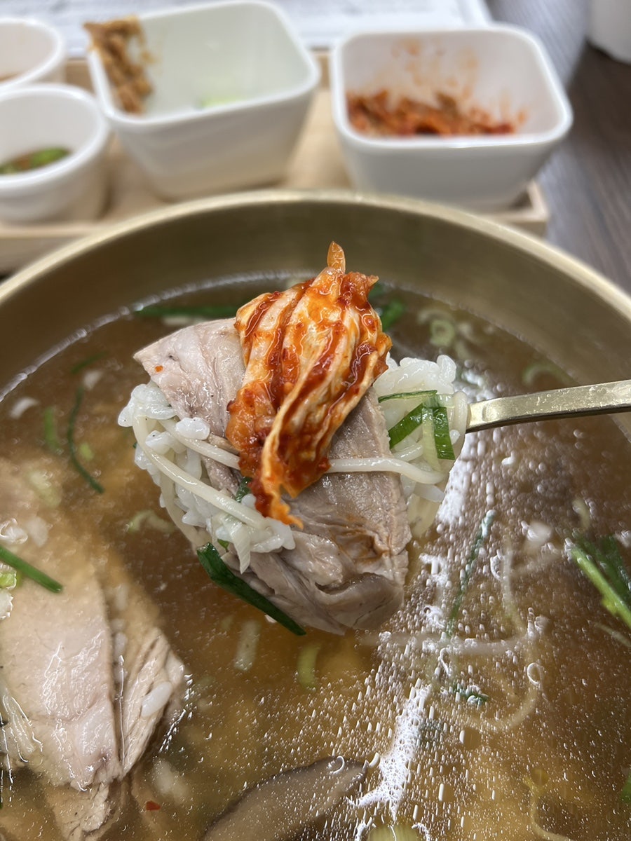 박만석 돼지곰탕 사직직영점 사진 4