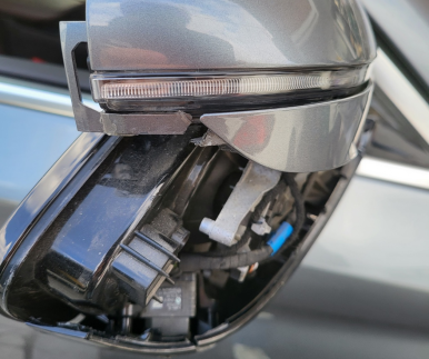 분당 BMW 520d 사이드미러 수리, 10년 경력 기사가 알려주는 백미러 커버 부분교체 노하우