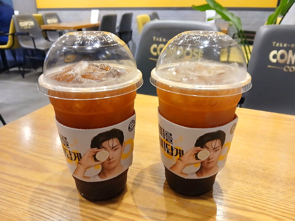 컴포즈커피 인천운서역점 사진 1