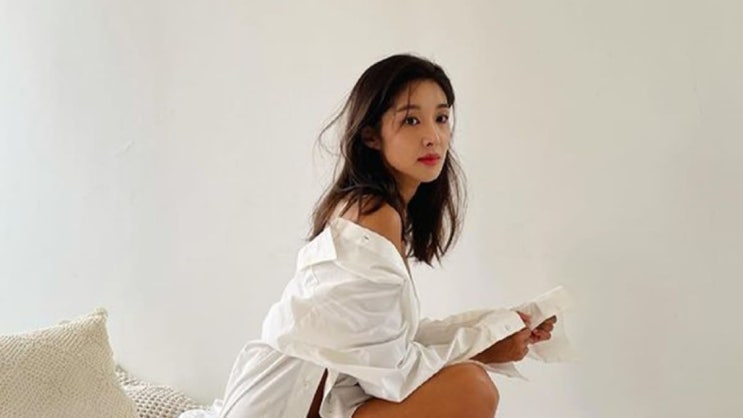  “1층이면 괜찮다?”… 김빈우, 새벽 1시 ‘홈클럽’ 방송 논란에 여론 폭발한 진짜 이유 