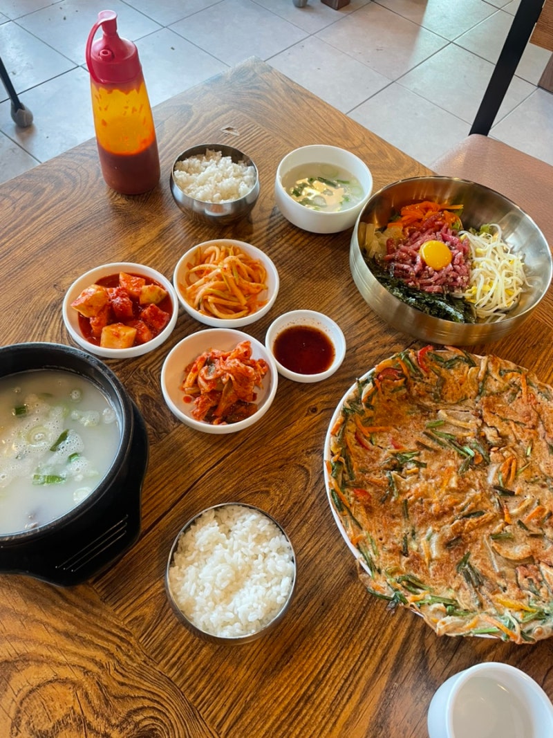 철원 동송맛집| 뜨락한식 - 든든했던 육회비빔밥과 소머리곰탕