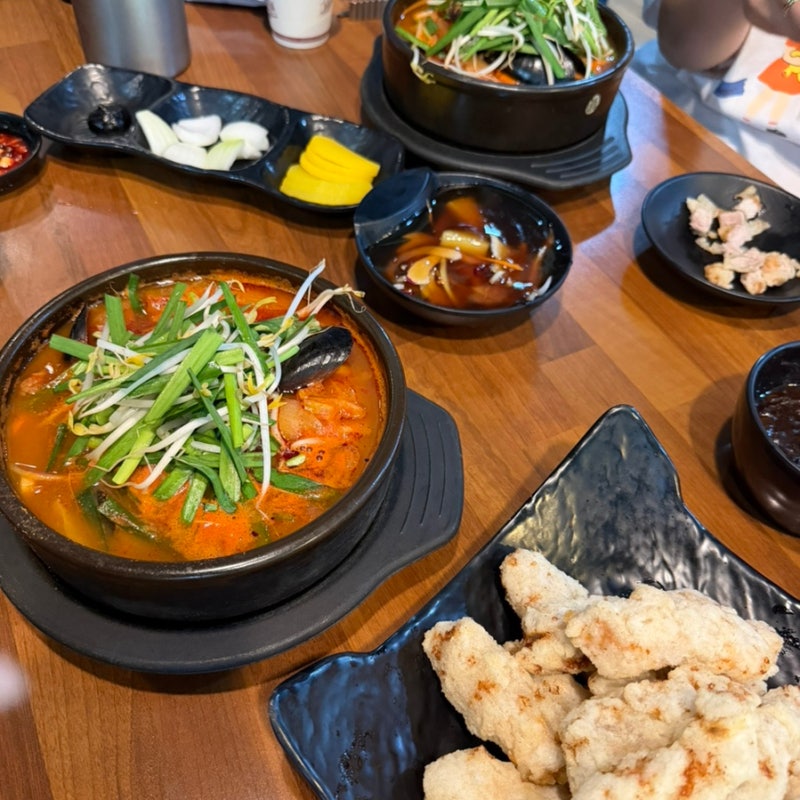 가평 맛집 추천 : 현지인 로컬 맛집 뚝배기짬뽕패밀리