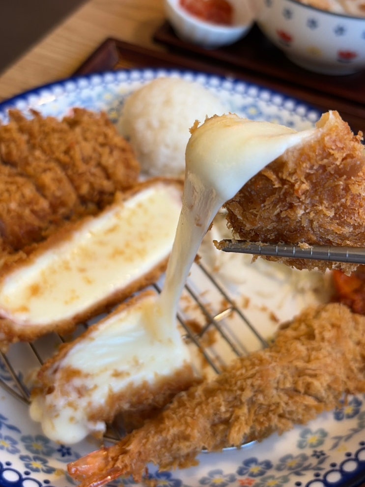  대전궁동맛집 데이트부터 온가족이 외식하기 좋은 돈까스맛집 별리달리 별달돈까스 궁동점