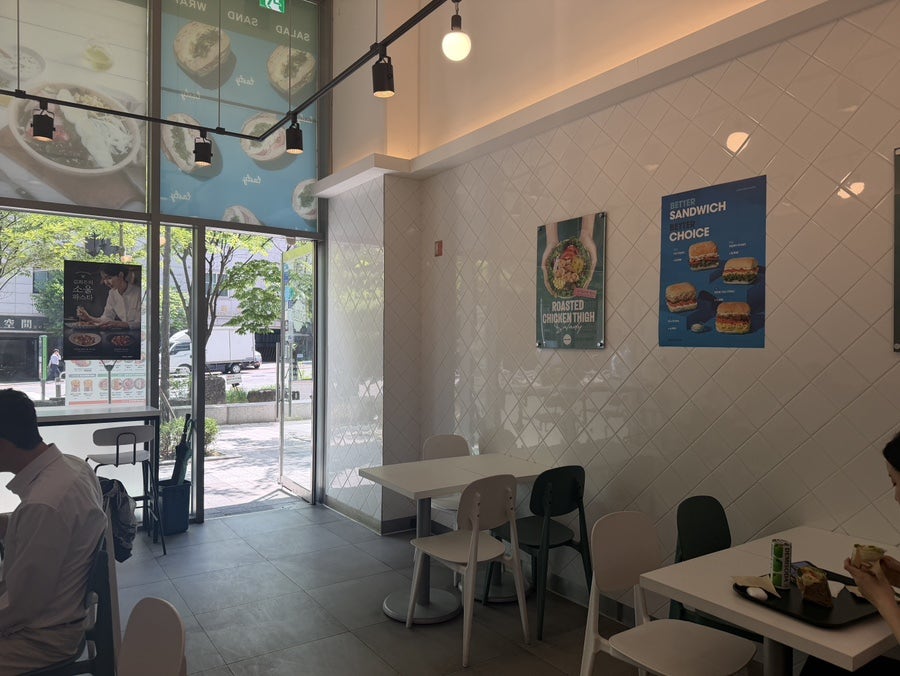 샐러디 독산클래식점 사진 2