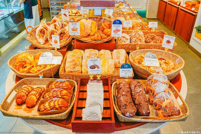 부산역 유명 빵집 빅토리아 베이커리 가든 부산 빵지순례 코스