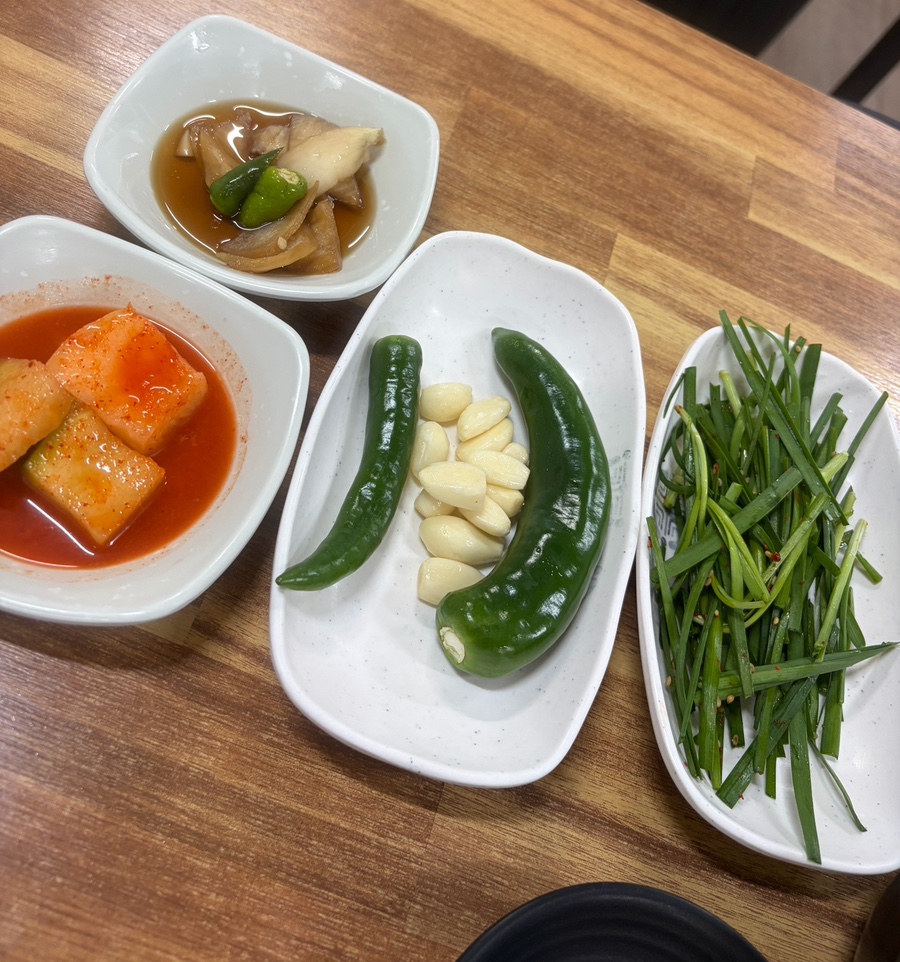 장터돼지국밥 사진 6