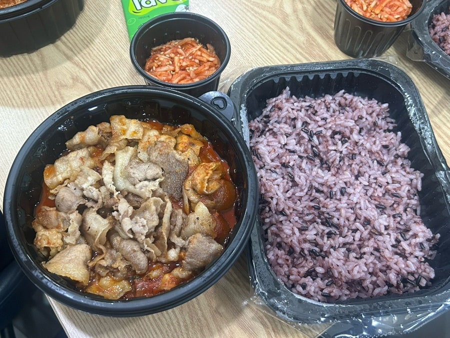 봉명동내커피 용이진사점 사진 6