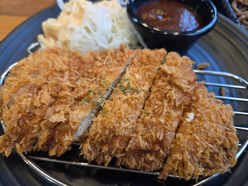 소미돈까스 하단점 사진 3