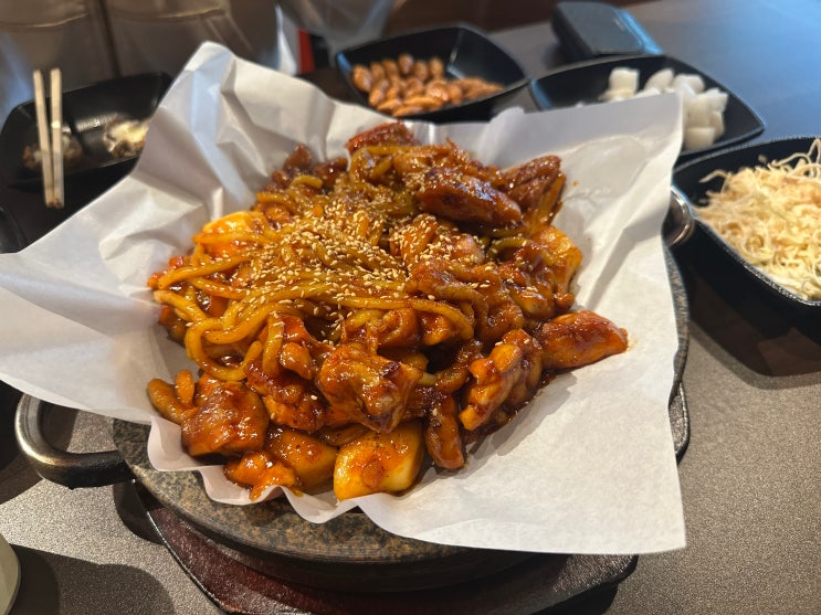  아산 탕정 야구보면서 먹는 숯불향 가득 돌판 숯불치킨 꾸브라꼬숯불치킨