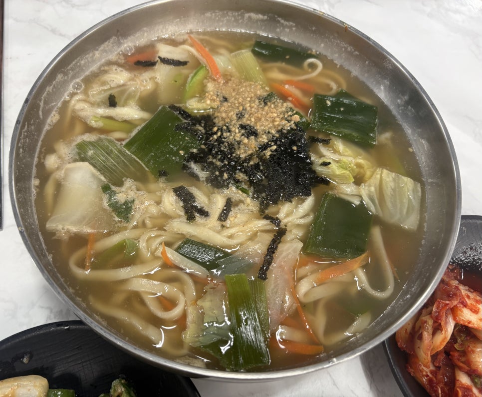 국사리수제칼국수 사진 1