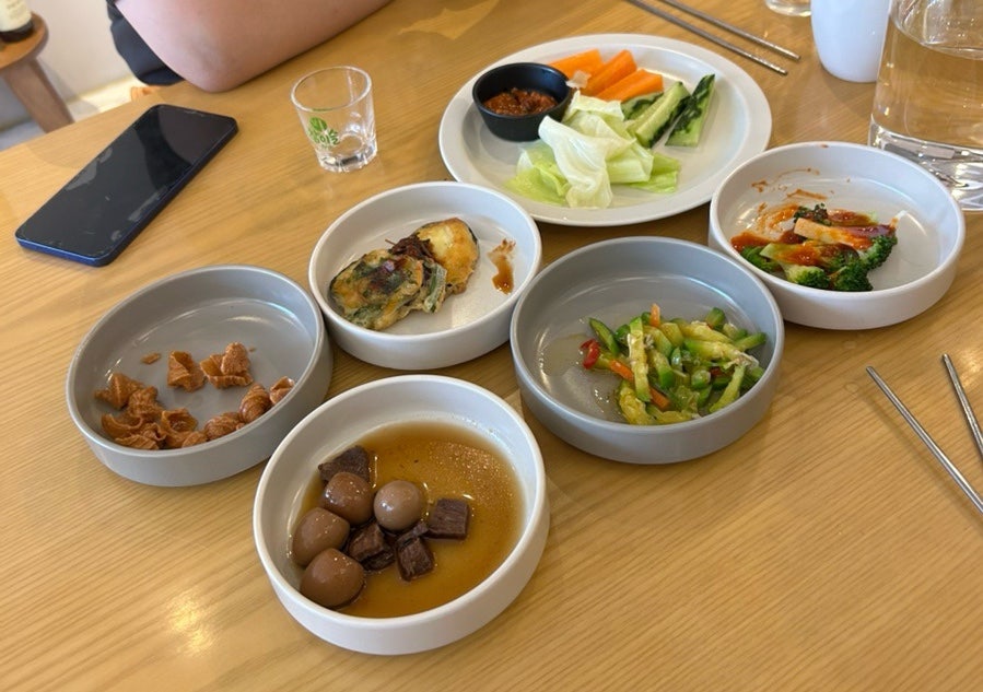 윤지네뭉티기 사진 3