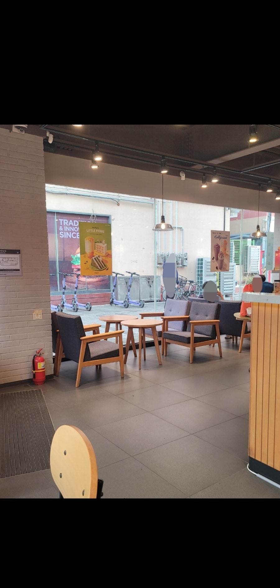 할리스 익산영등점 사진 2