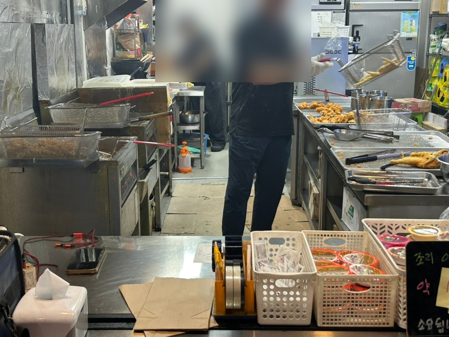 아방이네옛날통닭 광명철산본점 사진 4