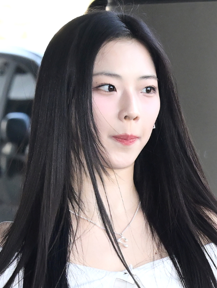 베이비몬스터 루카 프로필 완벽 정리! 나이, 키, 고향, 본명부터 학교까지 (YG 맏내의 반전 매....