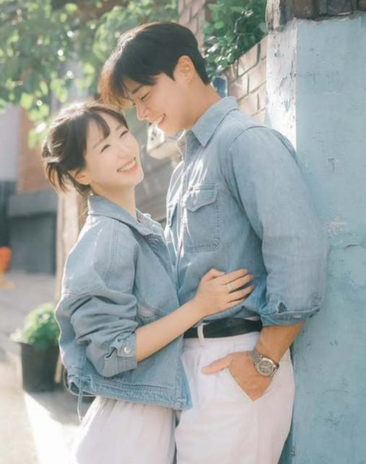   나는 SOLO 30기 옥순 영수 커플 해방촌 스냅 사진 공개에 난리 난 이유