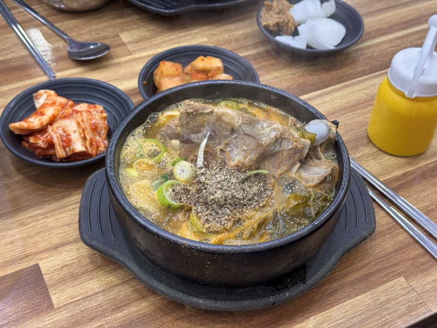 큰맘할매순대국 안산스마트허브점 사진 3