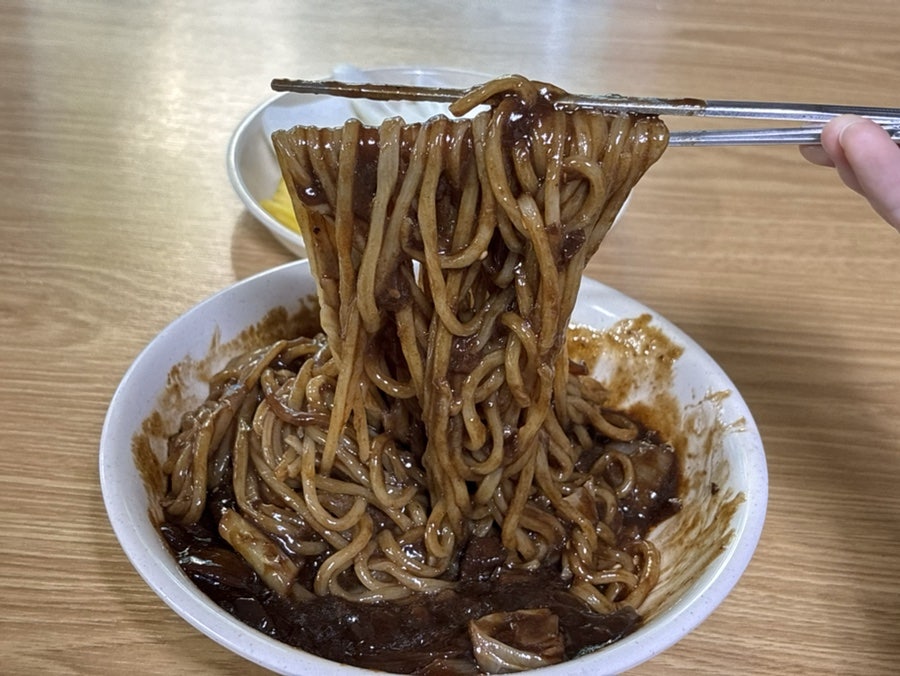 찰로원 사진 1