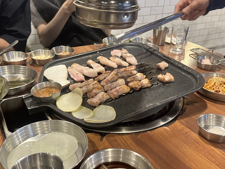 교촌치킨 용산새방점 사진 3