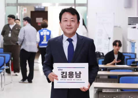 후보 재산 공개…김용남 127억 신고 ‘최다’, 이진숙 82억,,조국 등